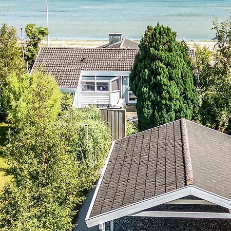 Beautiful Home In Bjert With Sauna * Abjerg
